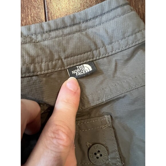 THE NORTH FACE Pants Women’s Sz 16 Green Roll Tab Hiking Poly Stretch Cargo - Picture 7 of 7